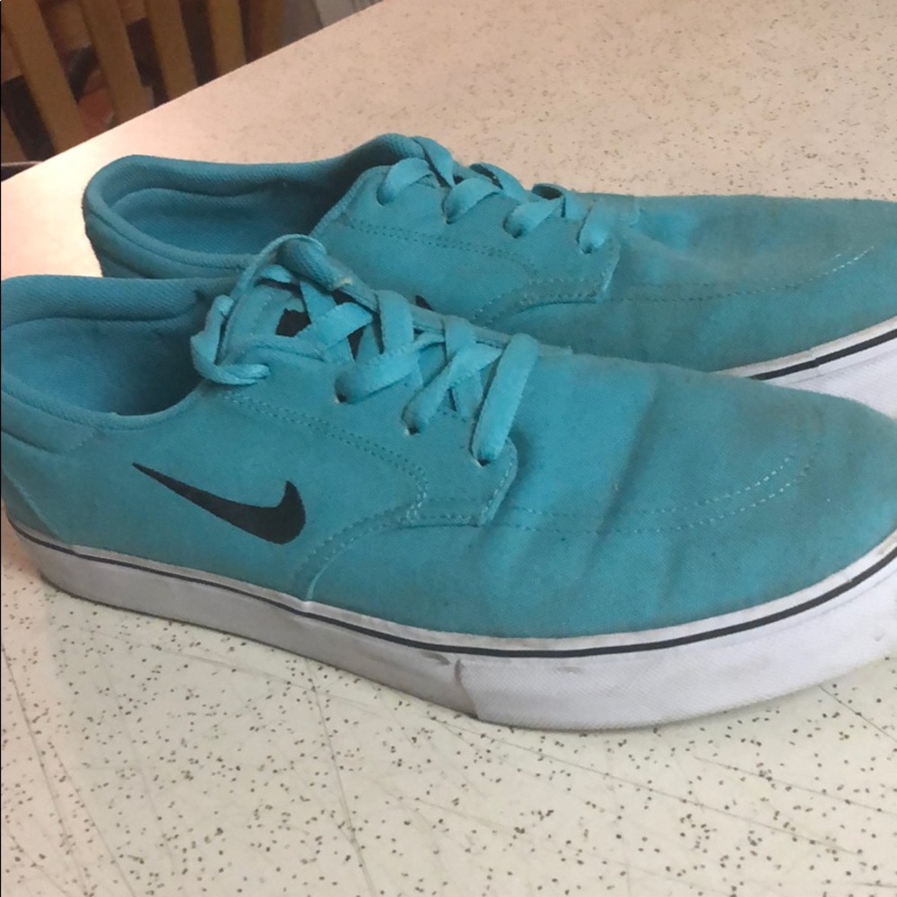 Teal Nike SB
